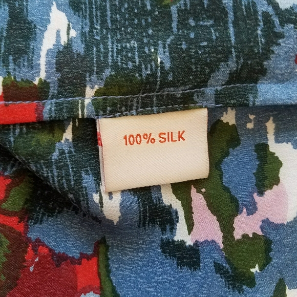 RUNGOLEE Louise Mist Multi Floral Silk Blouse - Picture 7 of 7